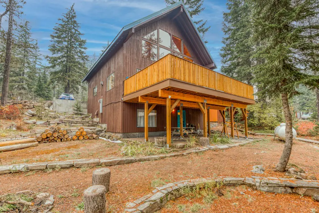 Dog-Friendly, 3-Story Home & Loft with Deck, Private Hot Tub, Gas Grill, Pool Table