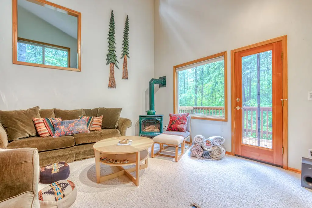 The Burrow - Your Forest Refuge by the Sandy River