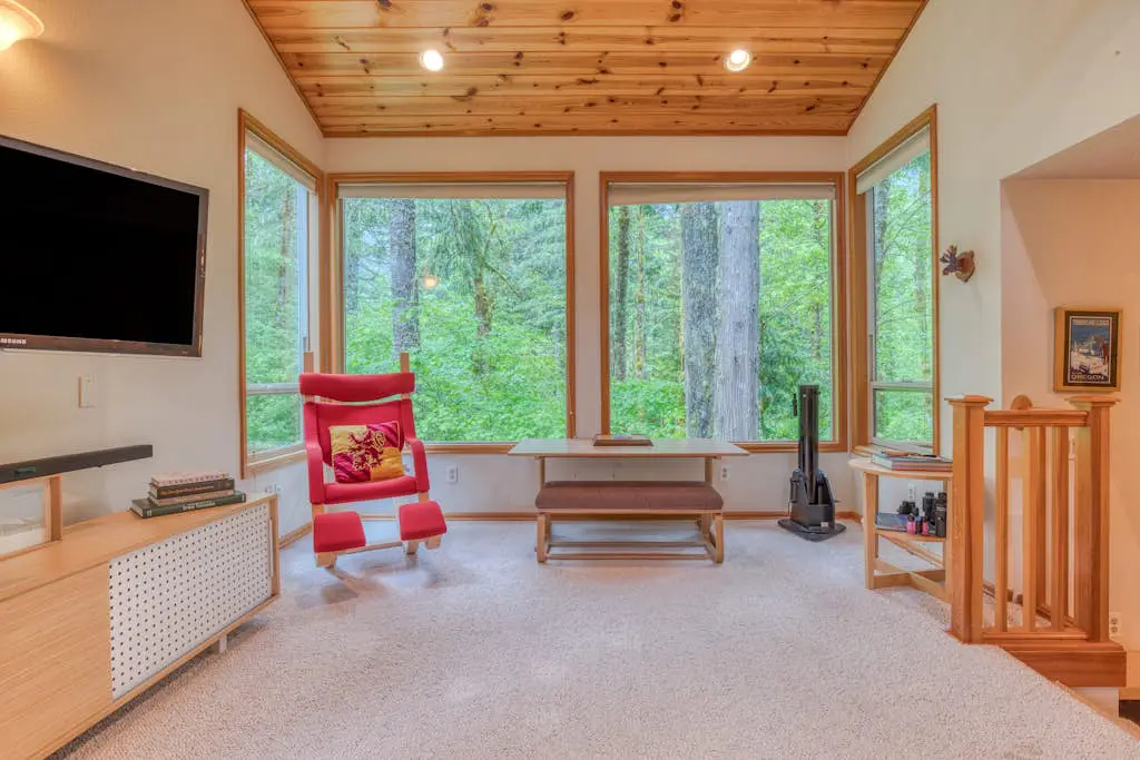 The Burrow - Your Forest Refuge by the Sandy River