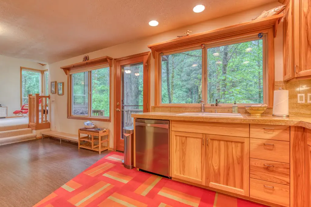 The Burrow - Your Forest Refuge by the Sandy River