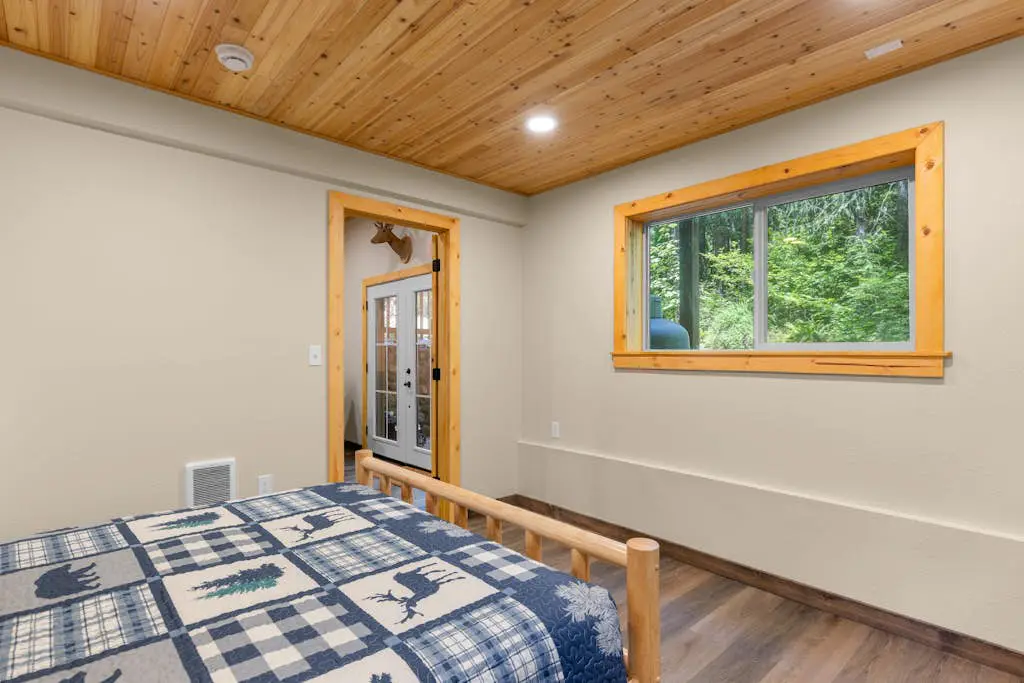 The Burrow - Your Forest Refuge by the Sandy River