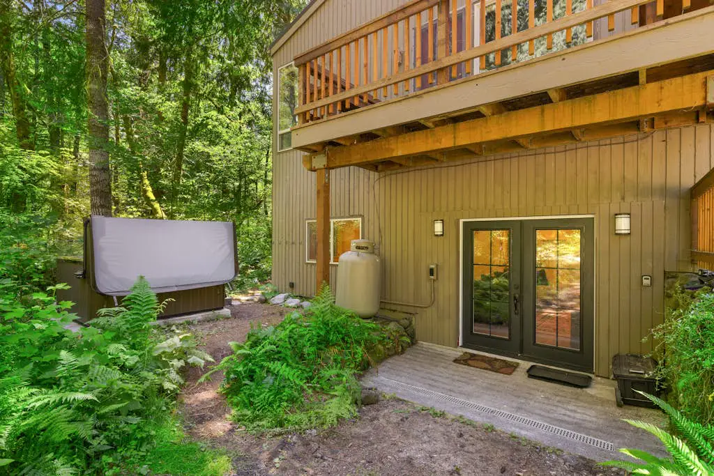 The Burrow - Your Forest Refuge by the Sandy River