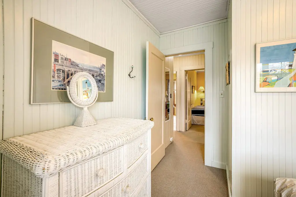 Salt Water Cottage