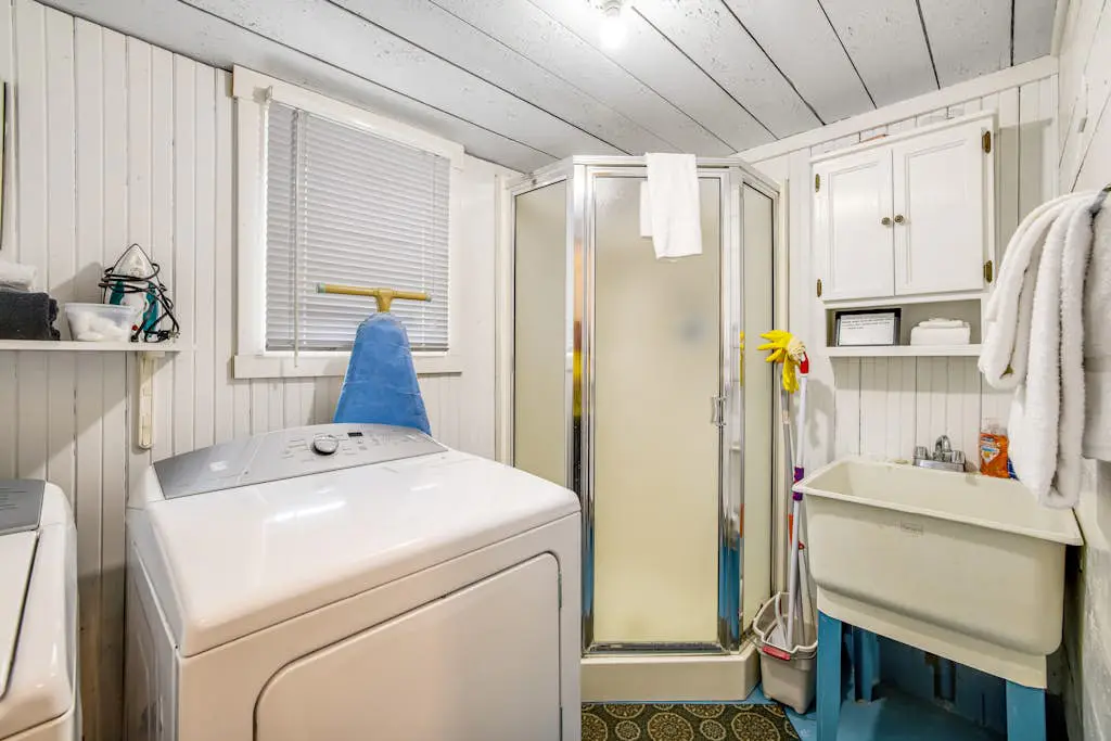 Salt Water Cottage
