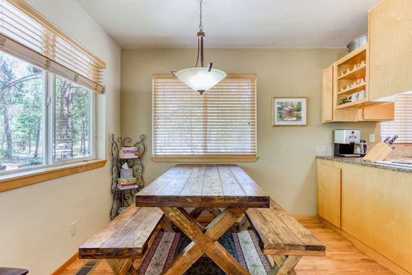 Deschutes House