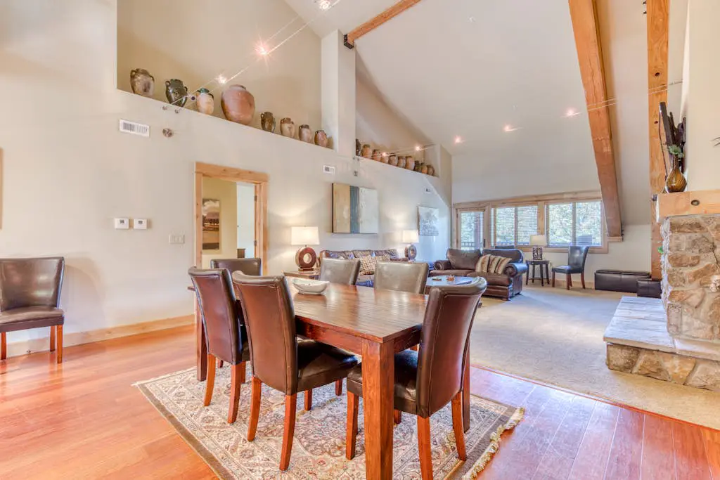 #402 Grand Lodge South Penthouse