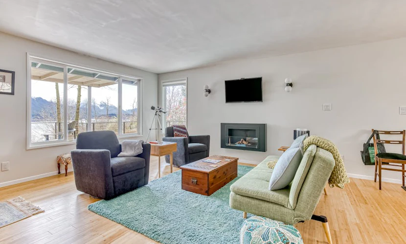 Modern, river-view home with 2 decks, Ping-Pong, fireplace & washer/dryer