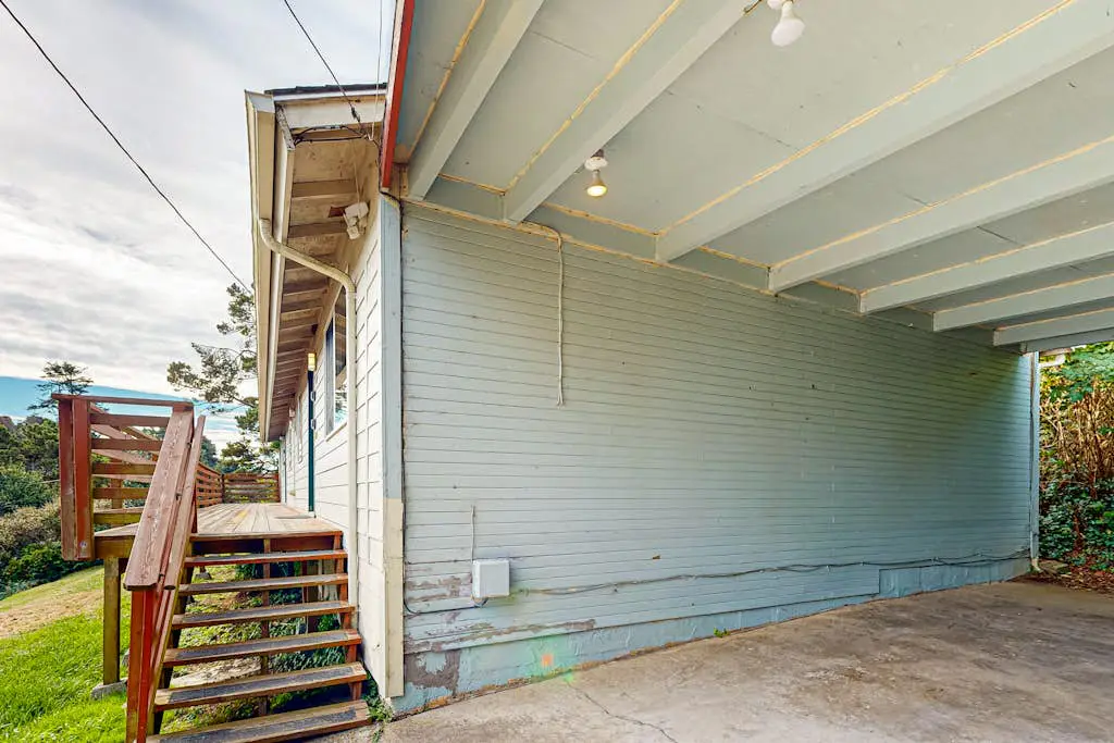 Dog-friendly duplex in the Heart of Nye beach near the beach & downtown
