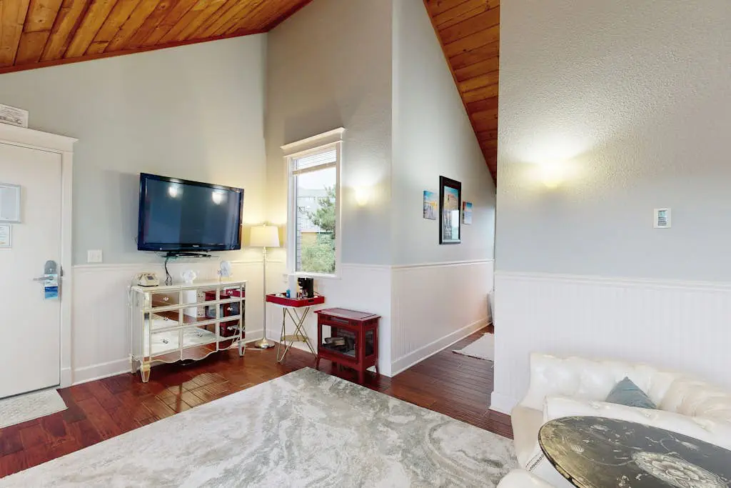 Beautiful Briny Retreat #C308