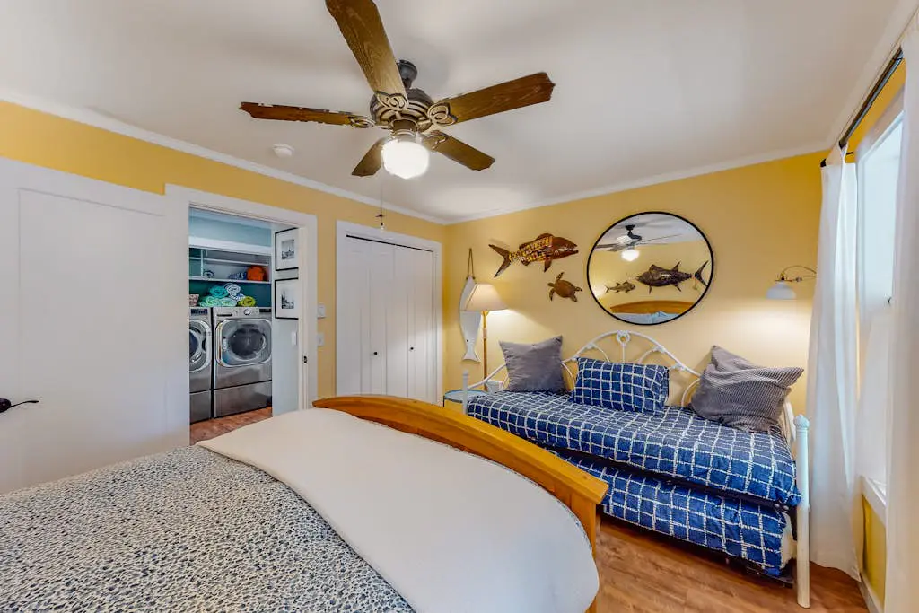Madrona Ridge - MCA 389