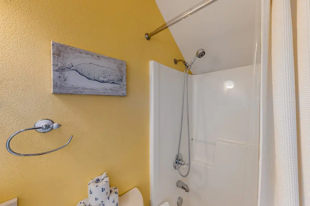Madrona Ridge - MCA 389