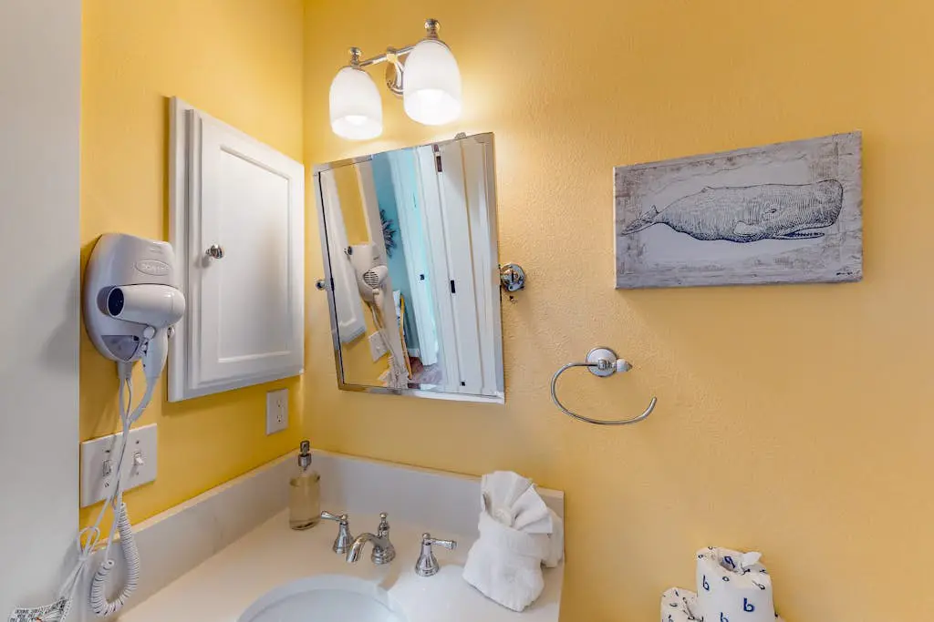 Madrona Ridge - MCA 389