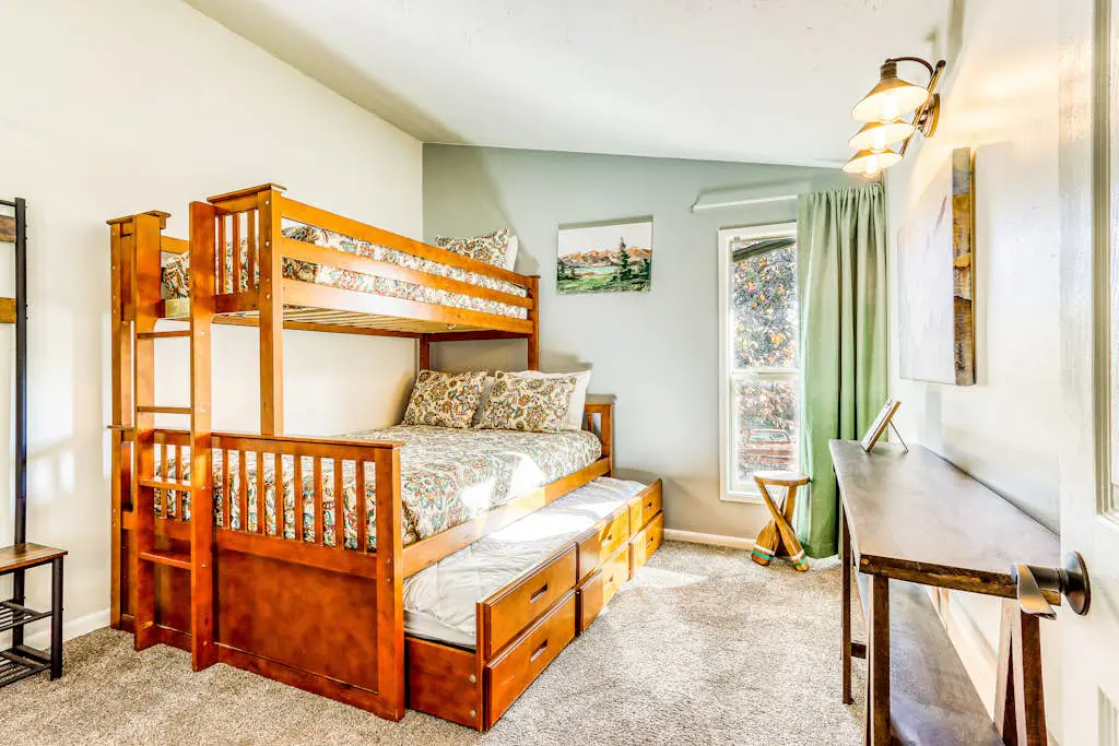 Dog-Friendly Condo Steps from the Village with Balcony, WiFi & Gas Fireplace