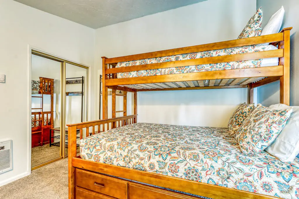 Dog-Friendly Condo Steps from the Village with Balcony, WiFi & Gas Fireplace