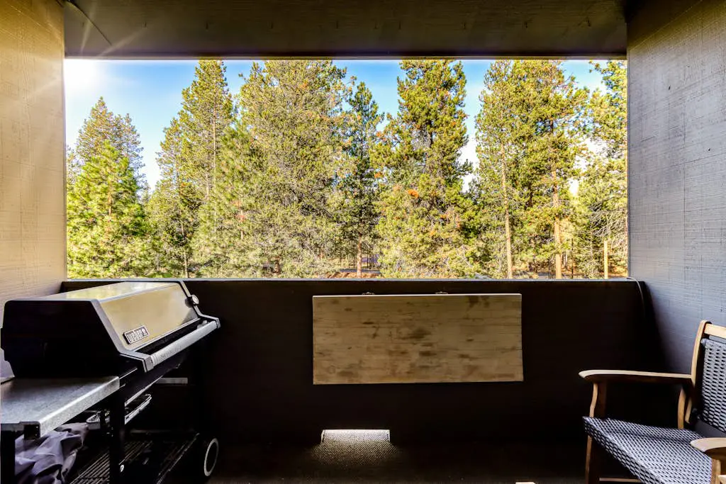 Dog-Friendly Condo Steps from the Village with Balcony, WiFi & Gas Fireplace