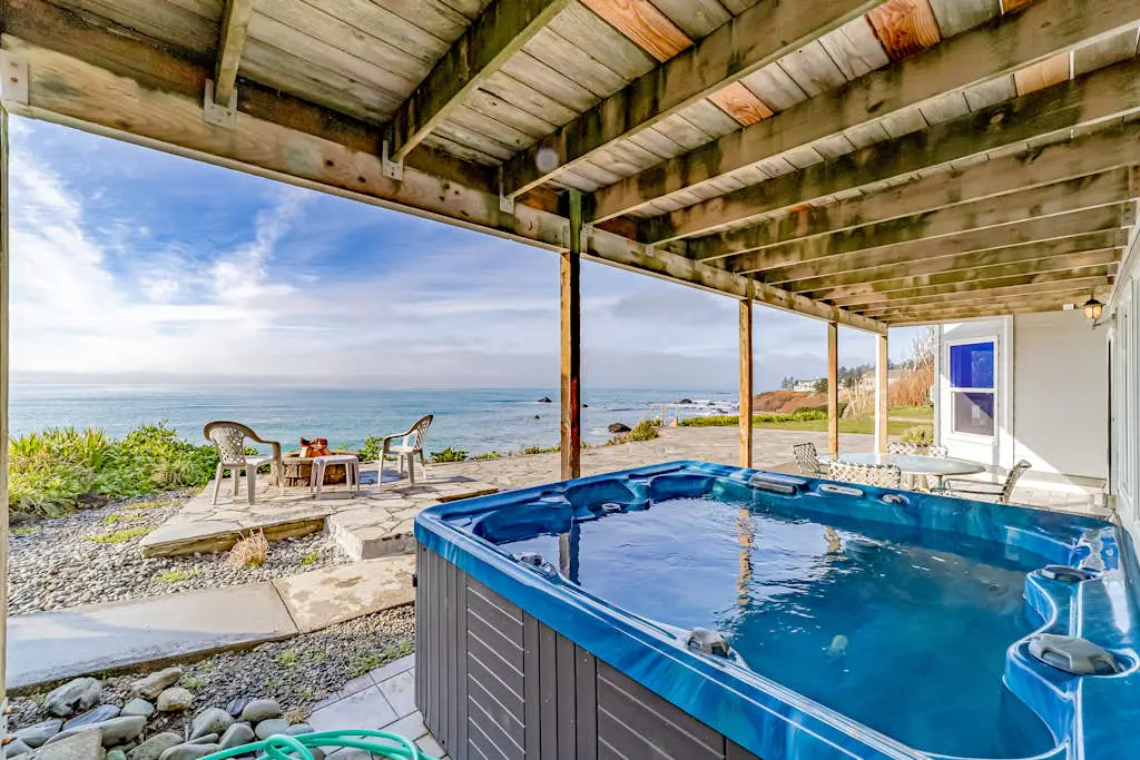 Brookings Oceanfront Estate