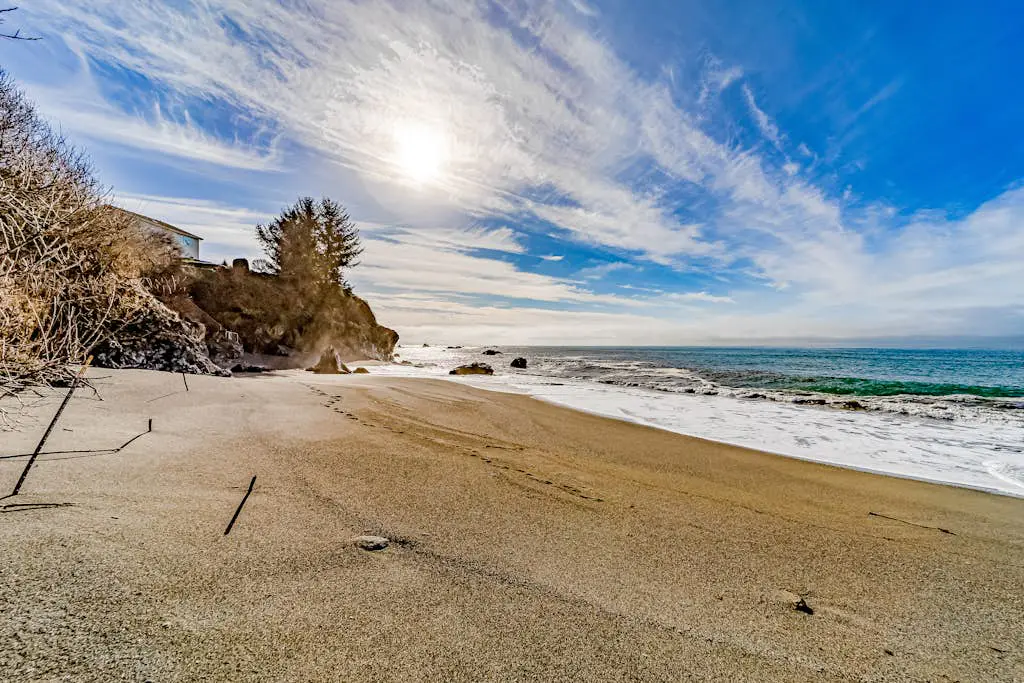 Brookings Oceanfront Estate