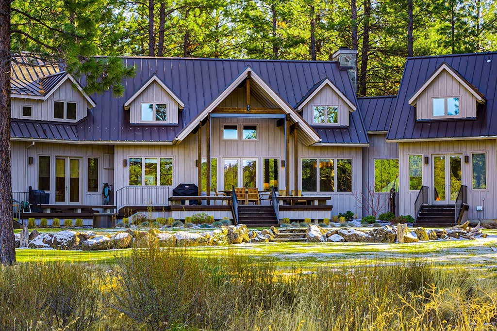 Luxury home with amazing views, fireplace, pool, & hot tub