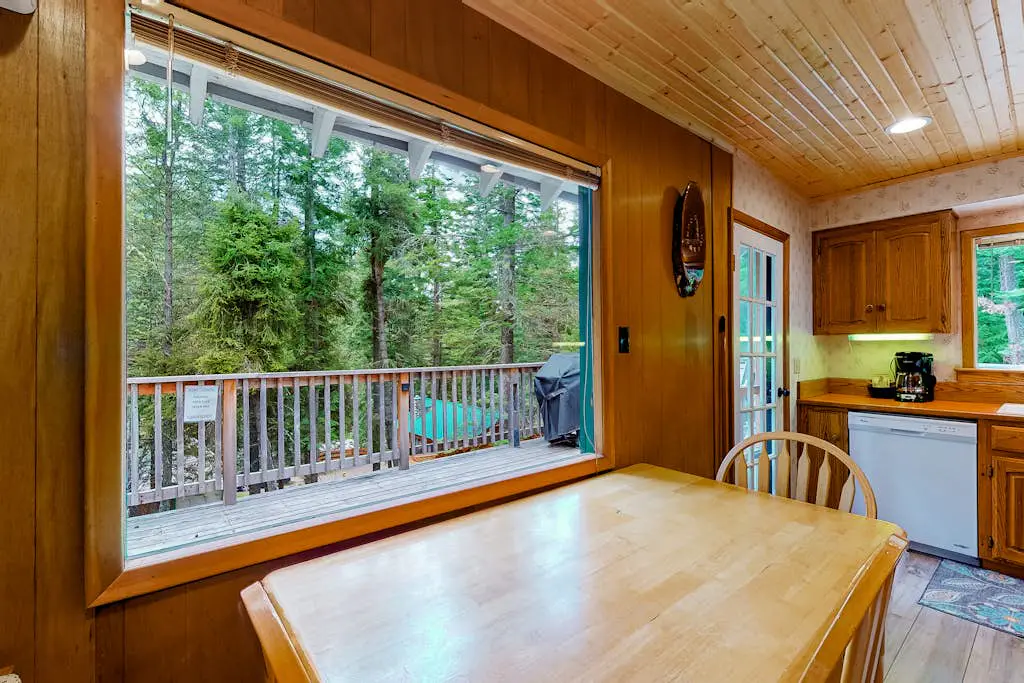 Cabin in the Pines