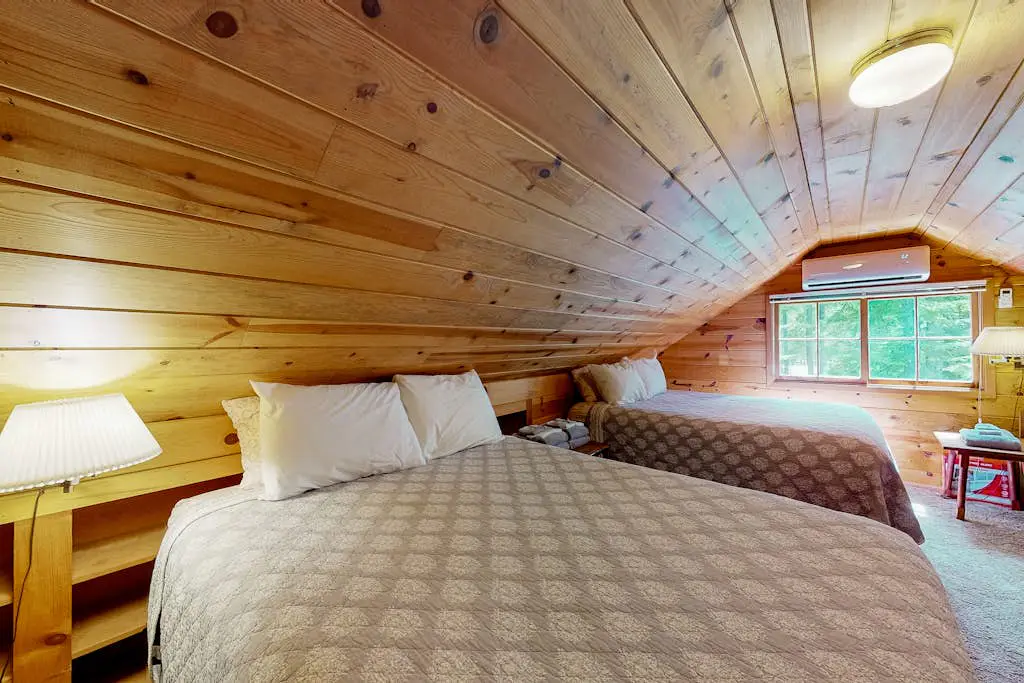 Cabin in the Pines