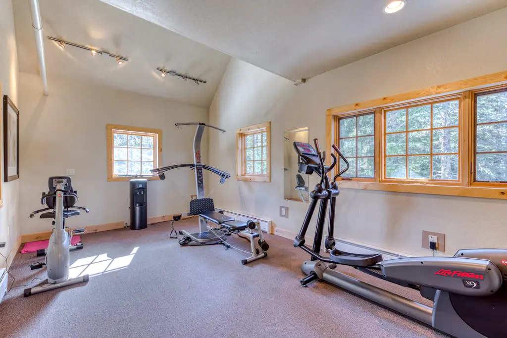 Luxury mountain home withshared pool & hot tub, patio, balcony views, & free WiFi
