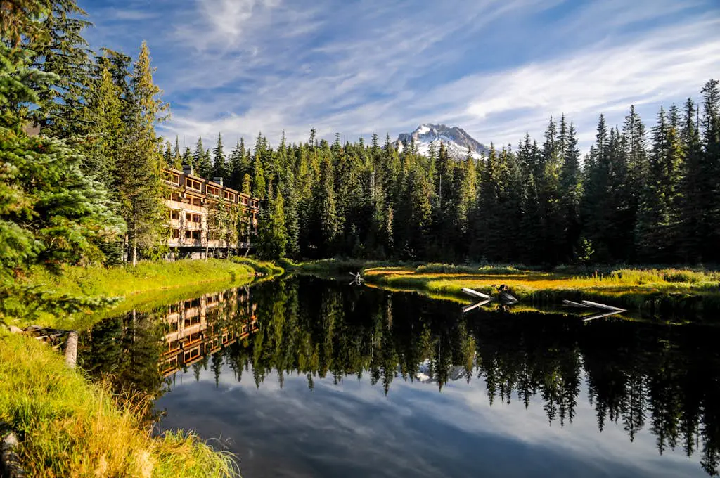 Luxury mountain home withshared pool & hot tub, patio, balcony views, & free WiFi