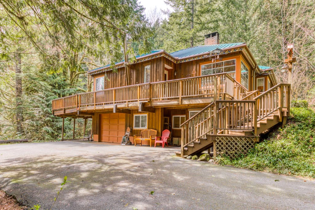 Waterfront retreat with a large deck in a tranquil setting