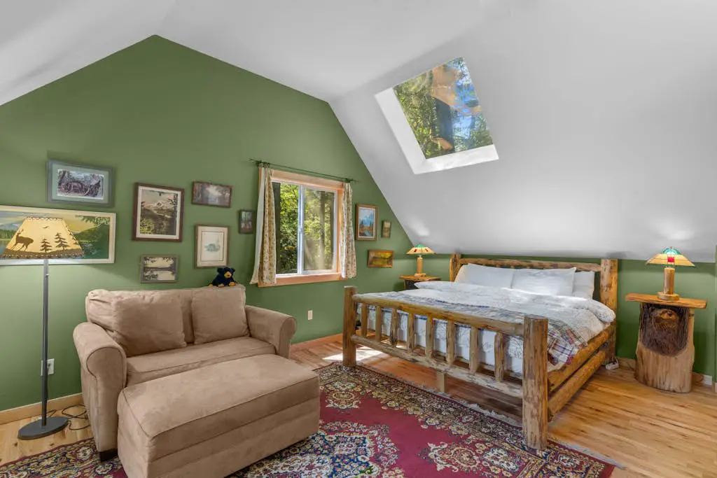 Roaring River Retreat