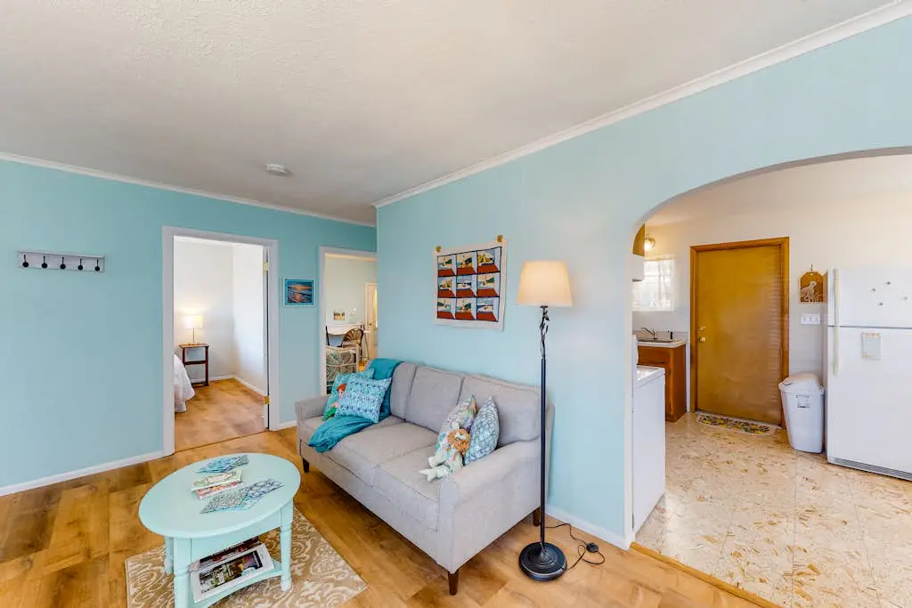Waldport Bungalow