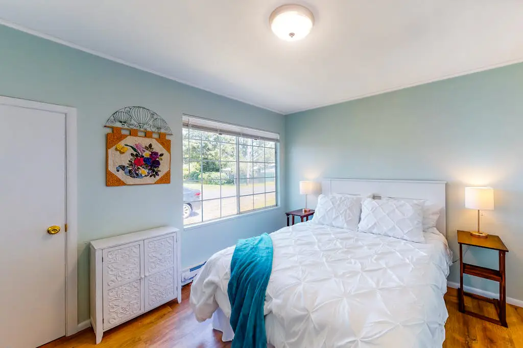Waldport Bungalow