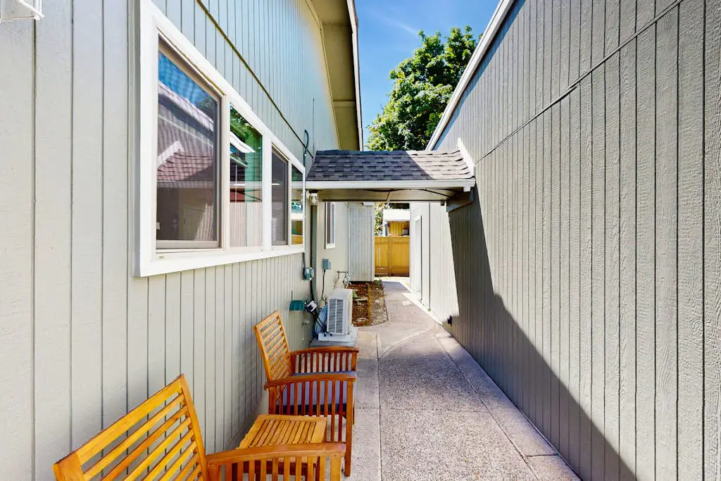 Cozy dog-friendly studio, fast WIFI, AC and in-unit washer & dryer