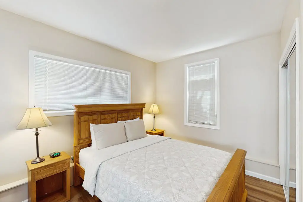 Cozy dog-friendly studio, fast WIFI, AC and in-unit washer & dryer