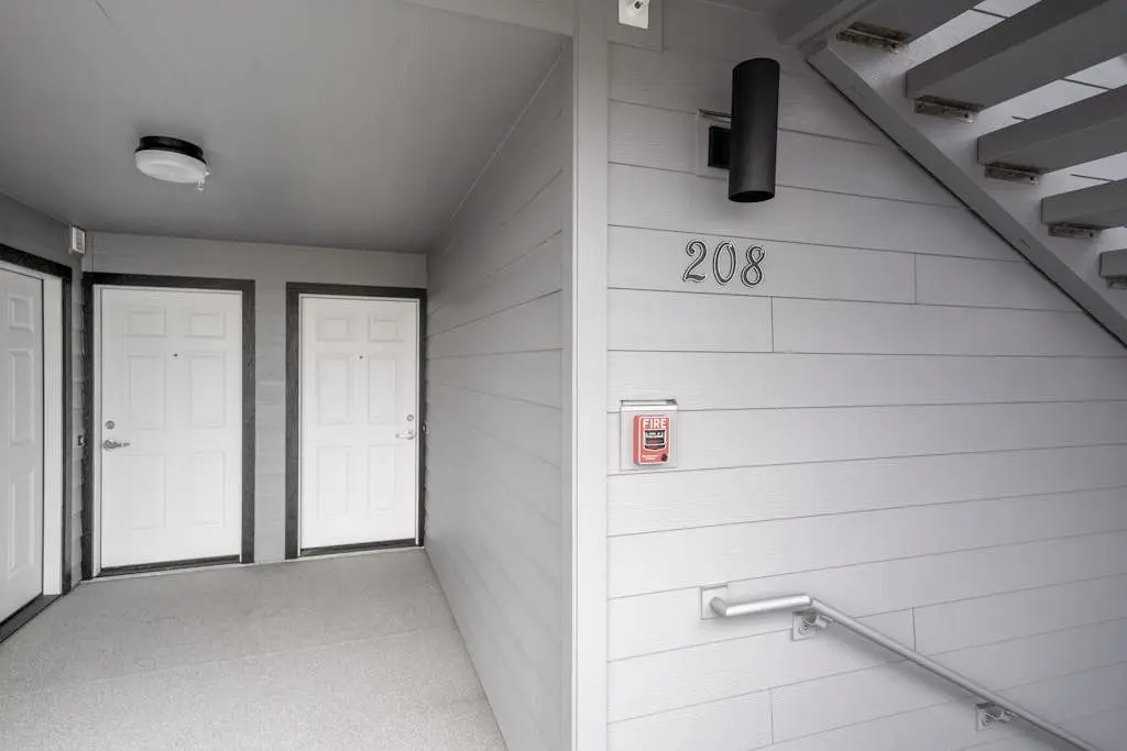 Nye Beach Lighthouse Vista