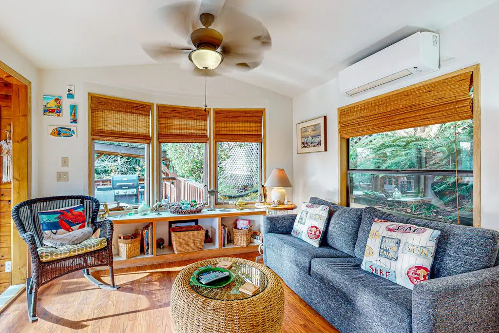 Whimsical Whaleshead -OV-10