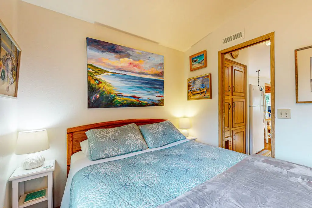 Whimsical Whaleshead -OV-10