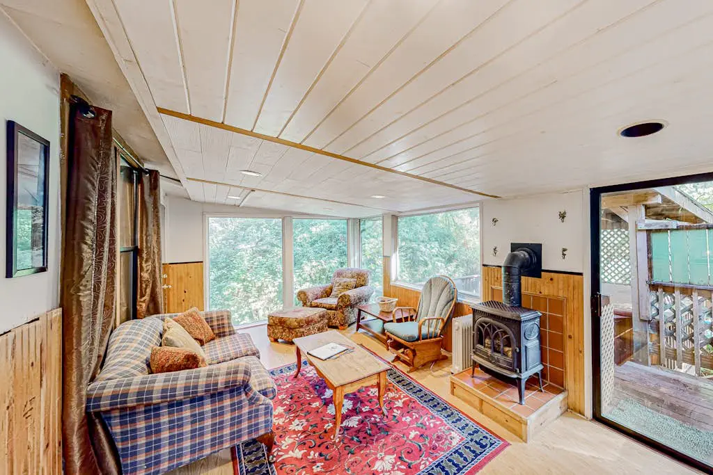 Whaleshead Cabin  C-13