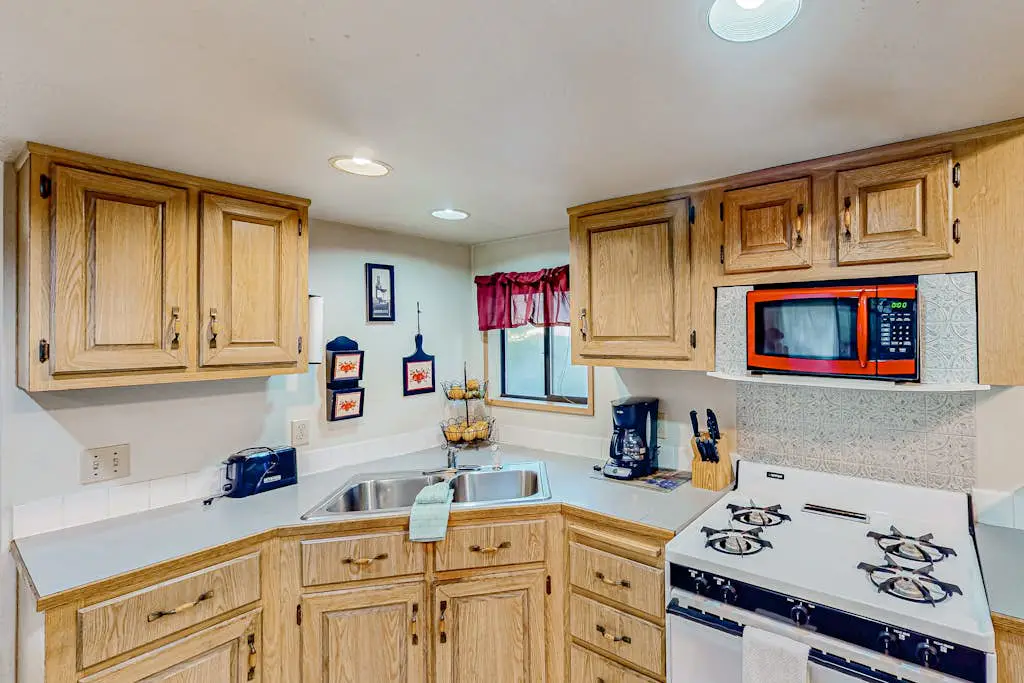 Whaleshead Cabin  C-13