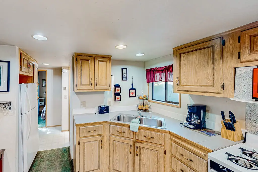 Whaleshead Cabin  C-13