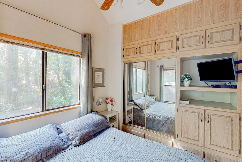 Whaleshead Cabin  C-13