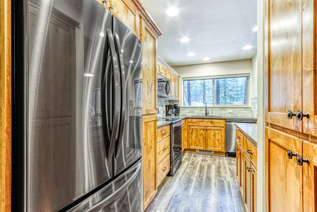 Dog-friendly home next to South Meadow pool with fireplace & washer&dryer