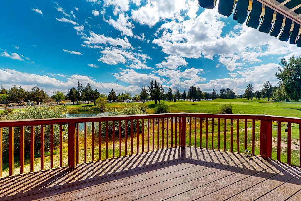 Charming waterfront townhouse with fireplace, pool, hot tub, & washerdryer