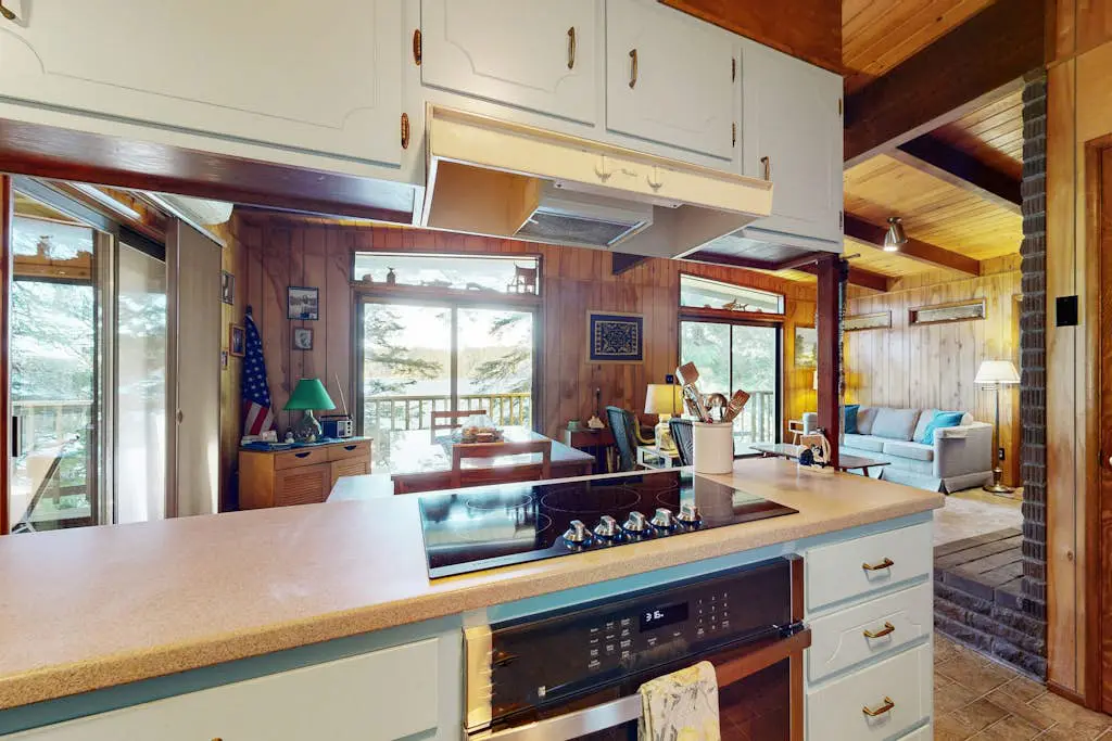 Unique lakefront cabin near the dunes with a private dock & fireplace
