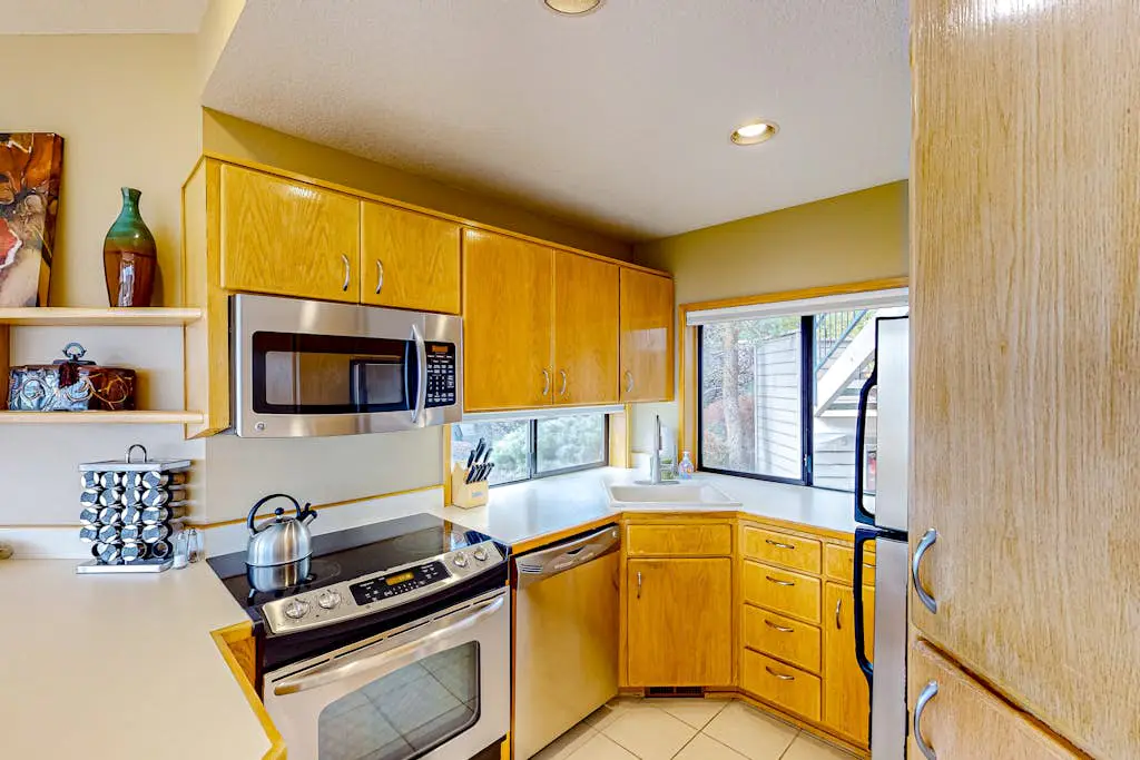 River Ridge 321A&B - Mount Bachelor Village Resort