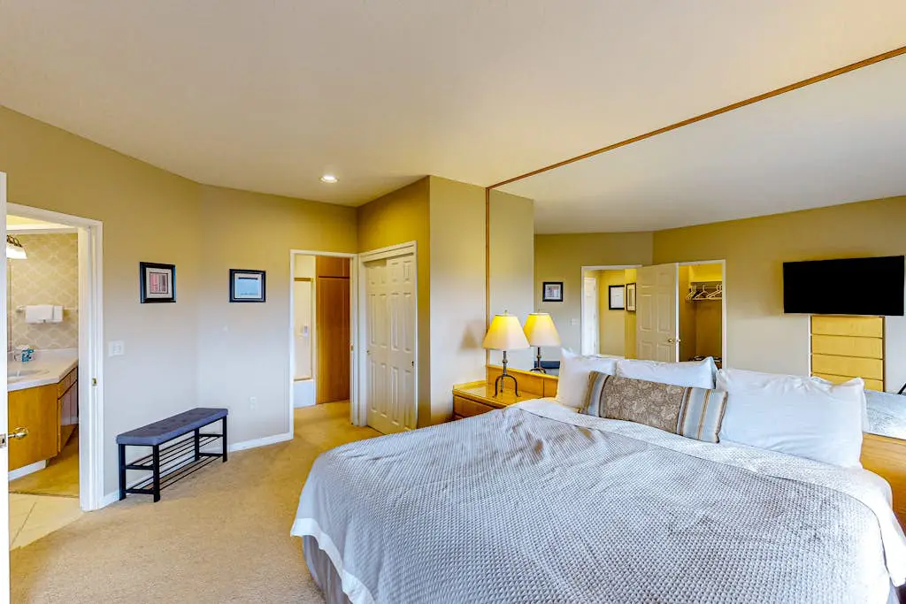 River Ridge 321A&B - Mount Bachelor Village Resort