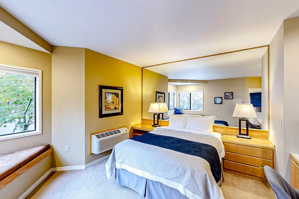 River Ridge 321A&B - Mount Bachelor Village Resort