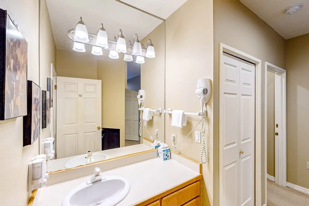 River Ridge 321A&B - Mount Bachelor Village Resort