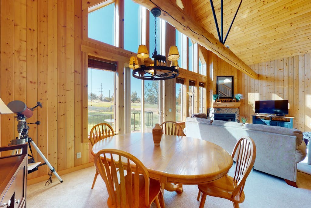 Eagle Crest Serenity
