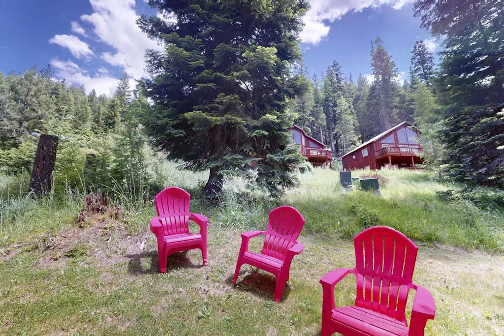 Pine Cone Cottage