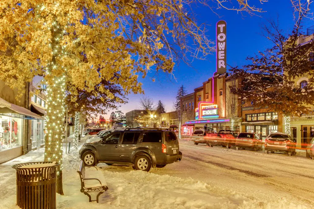 Ponderosa Views & Seclusion in Century West