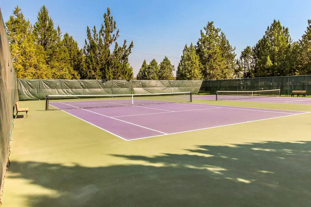 Lovely home with resort amenities, private hot tub & golf course view